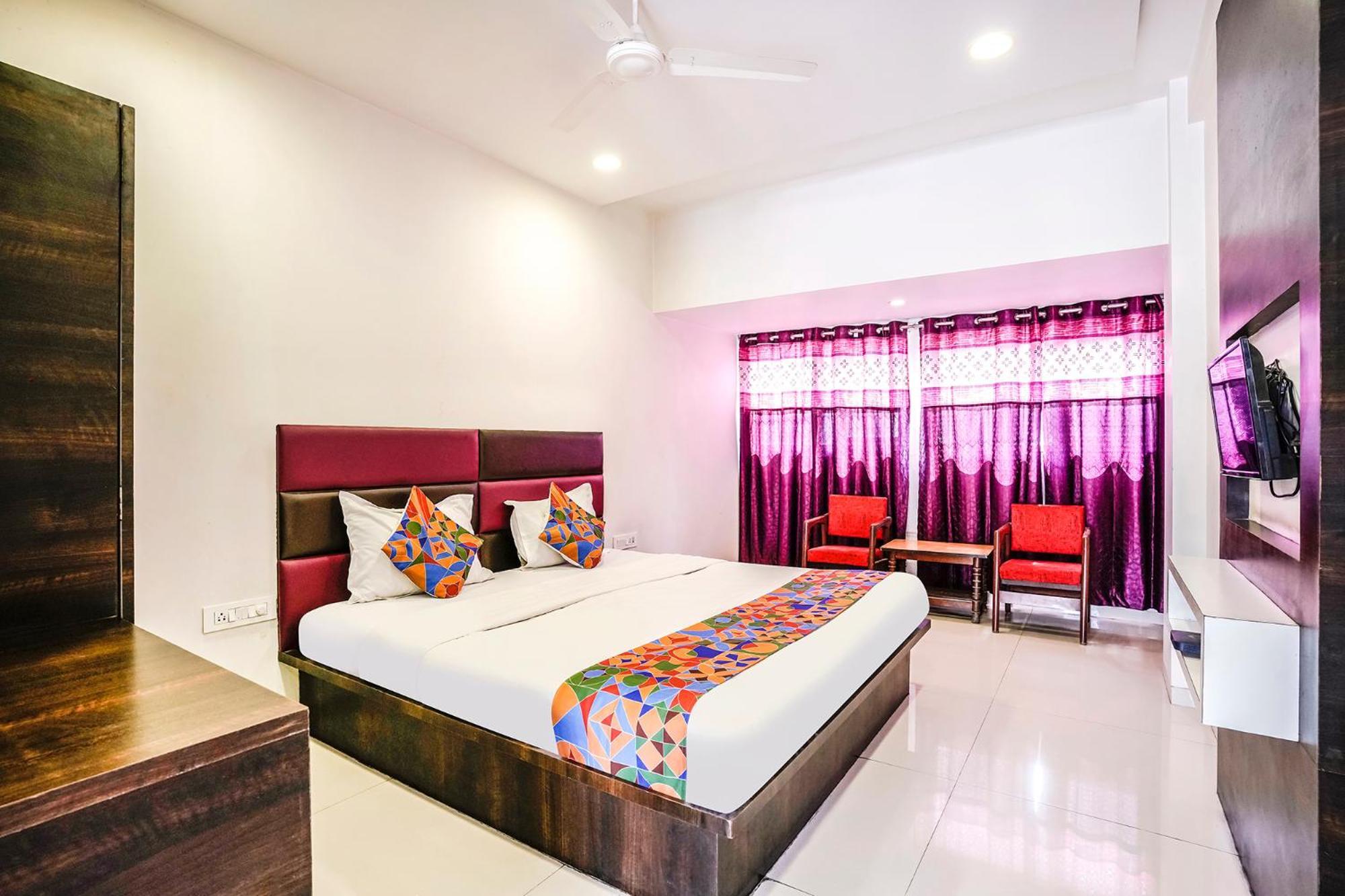 Fabexpress Raj Tourist Otel Nashik Dış mekan fotoğraf
